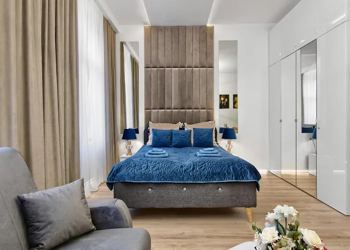 شقة Silver Shine Jacuzzi *