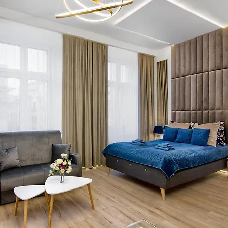 Apartment Silver Shine Jacuzzi *